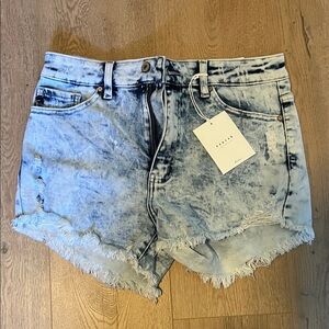 KanCan Light Acid-Wash Frayed Denim Shorts